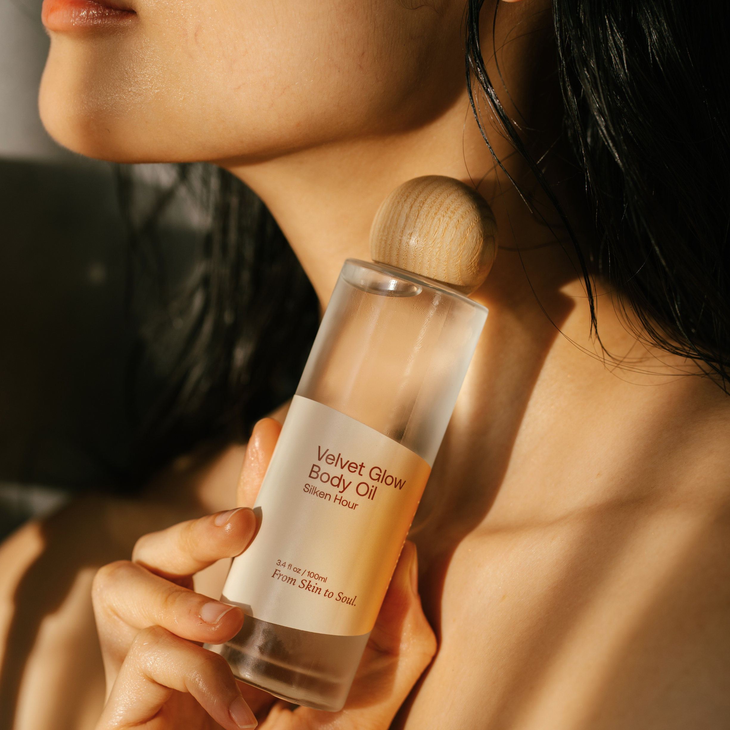 Velvet Glow Body Oil —— Silken Hour